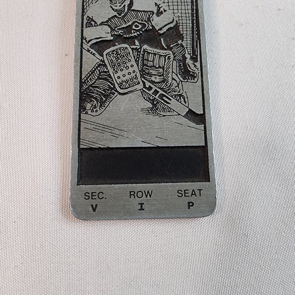 Philadelphia Flyers 1987-88 season ticket holder keychain. - Picture 2 of 7